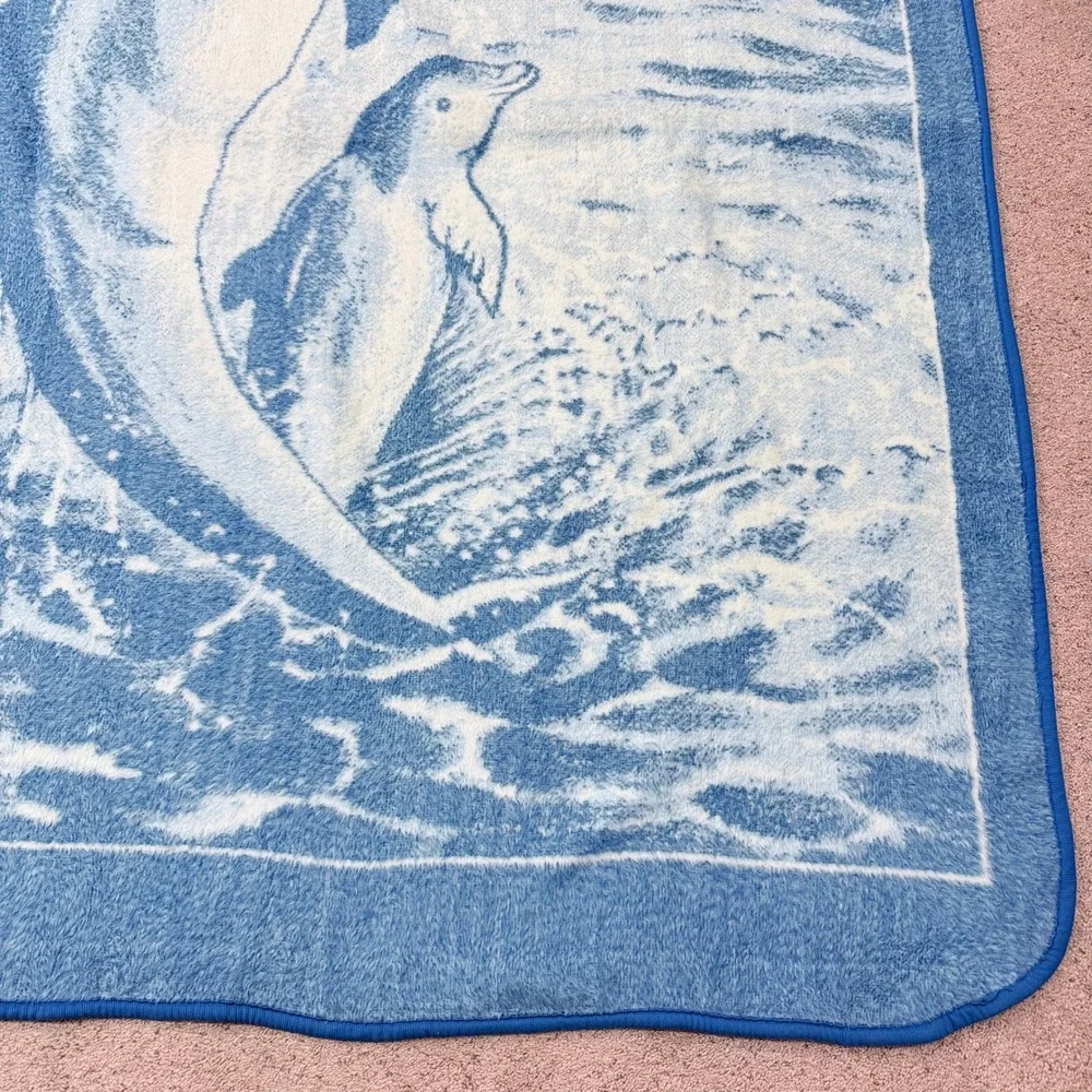 San Marcos Dolphin Blanket Vintage Blue White Reversible 86x65 Plush Ocean Birds